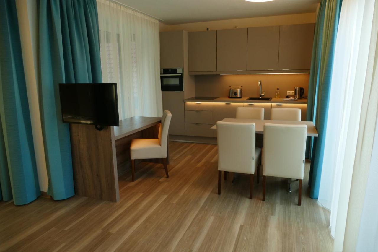 Meyn'S Apartments & Hotel Зольтау Экстерьер фото